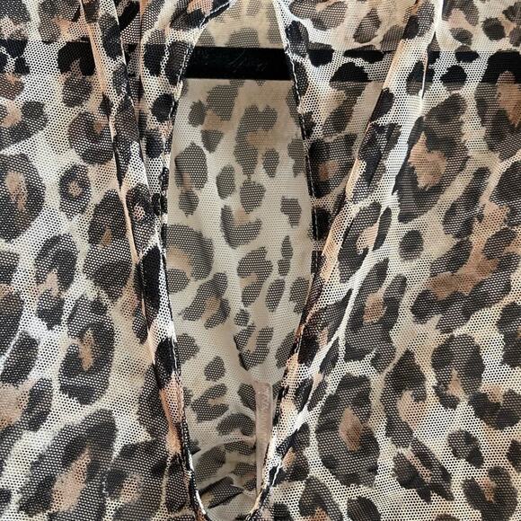 Body suit Snow leopard bodysuit - Picture 3 of 5